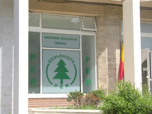 PER face apel la decenţă
